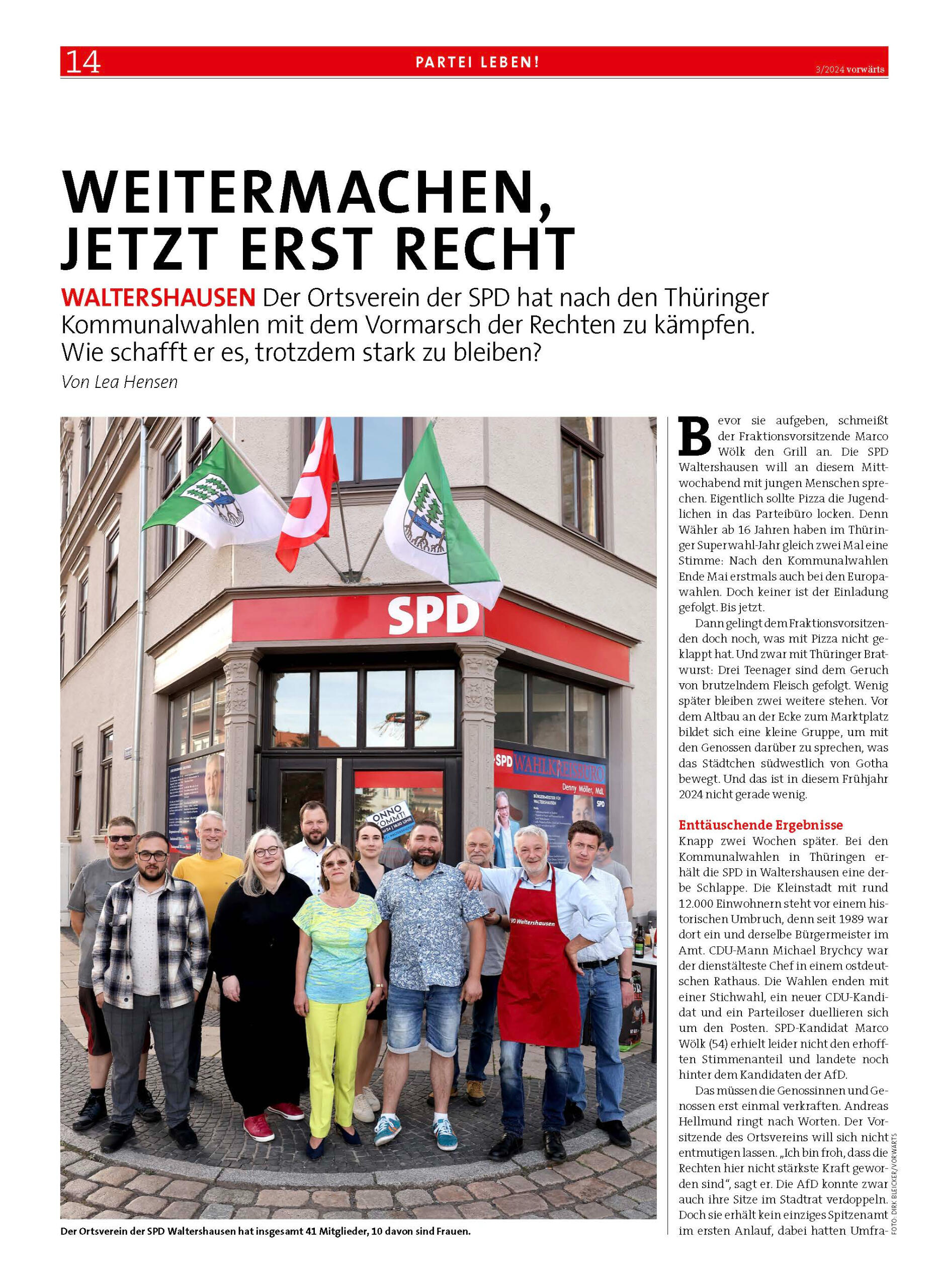 Plakat der SPD Waltershausen zur Wahl-Party am 26. Mai 2024. Das Bild zeigt Bürgermeisterkandidat Marco Wölk, das Datum der Veranstaltung und die Einladung zur Wahl-Party ab 18:00 Uhr in der Süßen Ecke, Waltershausen. Die Veranstaltung bietet Prozente Lott